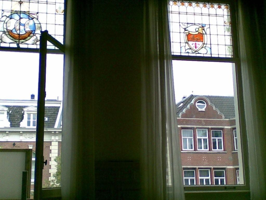 foto 10 van 14